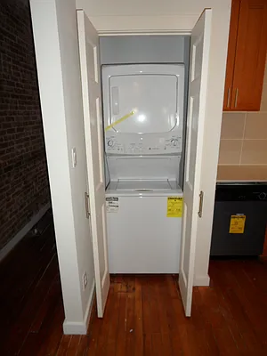 Rented by Bohemia Realty Group | media 23