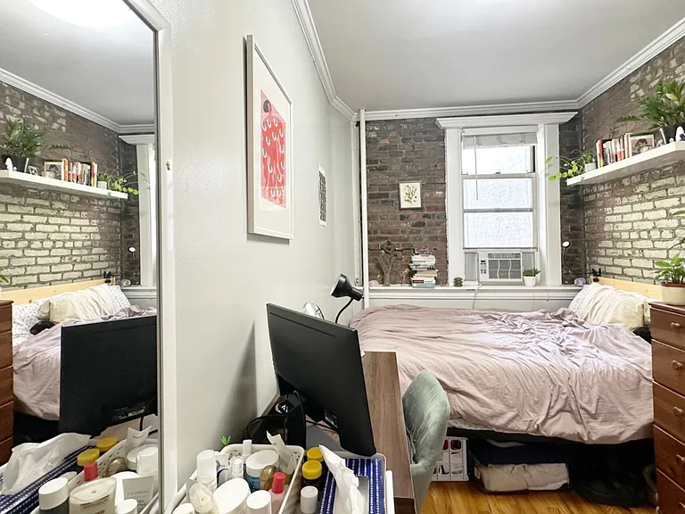 55 Spring St #1 — Photo 5
