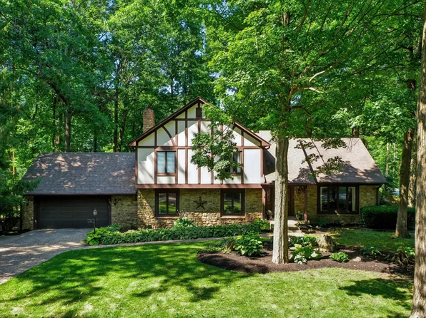 7302 Wood Stream Dr, Indianapolis, IN 46254