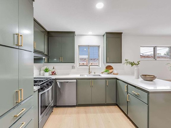 5th image of 40327 Blacow Rd