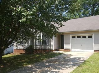 8820 Stoneface Rd, Charlotte, NC 28214