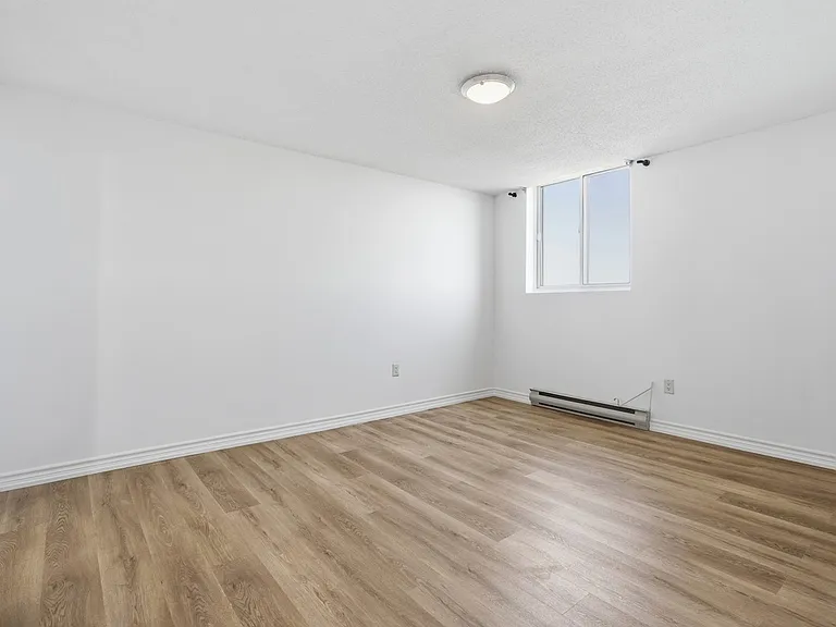 127 Belmont Dr #909 — Photo 18