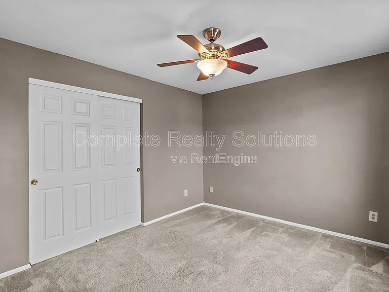 16610 Green Needle Ct — Photo 52