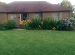107 Jones St, Martin, TN 38237