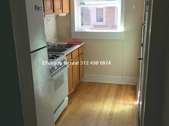 4th image of 4871 N Hermitage Ave APT 1W