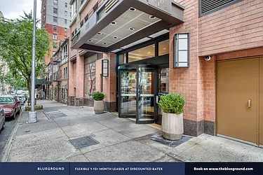 Rented by The Blueground