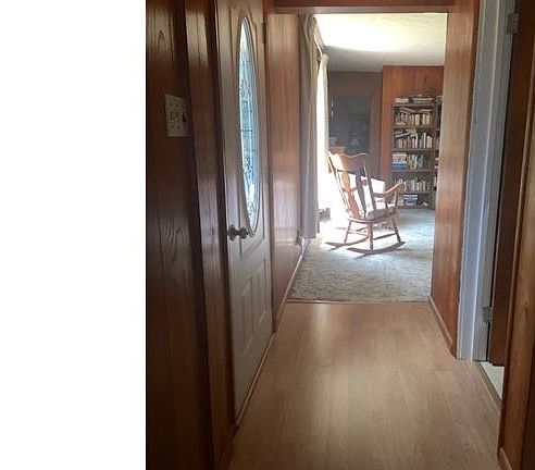 5th image of 3873 Moreland Ave