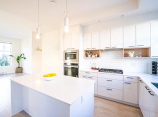 20849 78b Ave #6, Langley, BC V2Y 0X6