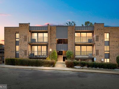 7807 Dassett Ct APT 302, Annandale, VA, 22003