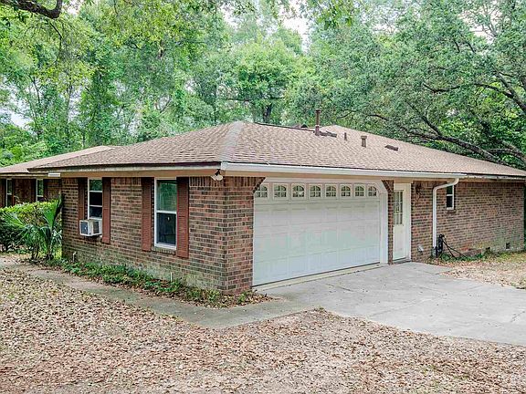 3rd image of 1210 Goldenrod Rd