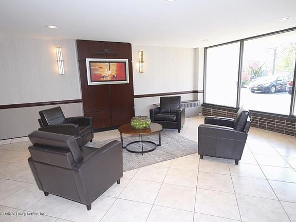 3rd image of 20 Cliff St APT 4H