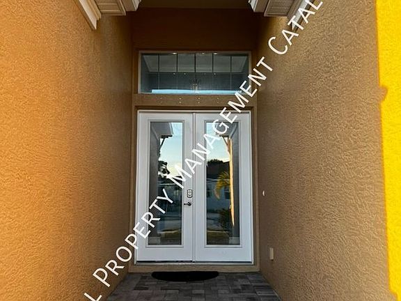 3rd image of 5473 56th Ct E