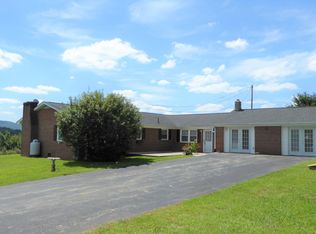 46 Wescott Rd, Rocky Mount, VA 24151