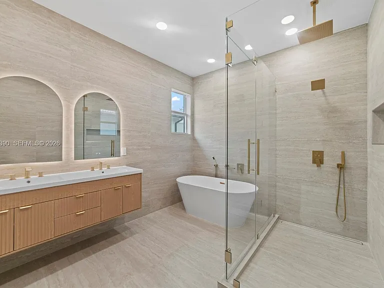 3040 SW 44th Ct — Photo 37