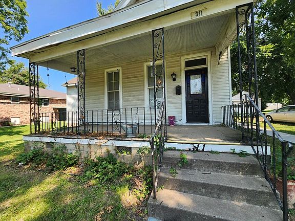 3rd image of 311 E Franklin Street