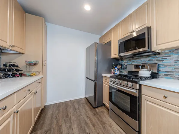 2337 Watermarke Pl, Irvine, CA 92612