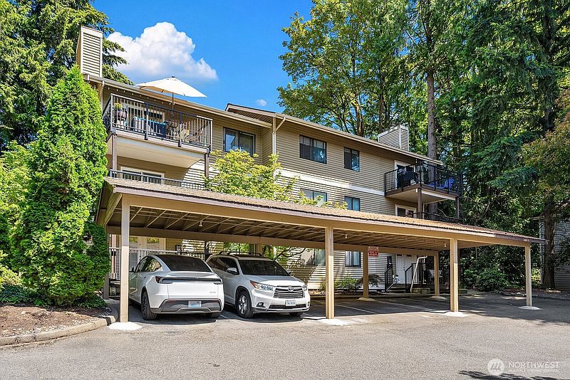 3rd image of 406 10th Street #C202