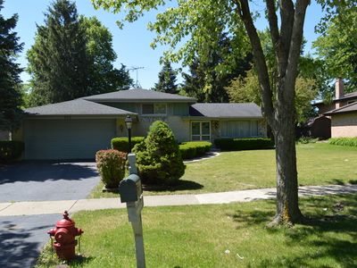 825 E Gardenia Ln, Palatine, IL, 60074