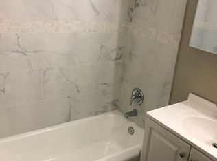 12500 S Lincoln St UNIT 11, Riverdale, IL 60827