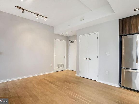 3rd image of 3409 Wilson Blvd Unit 308