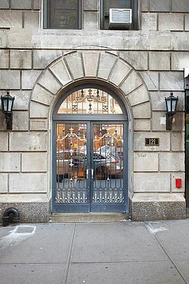 Sold by Walter & Samuels Inc | media 13