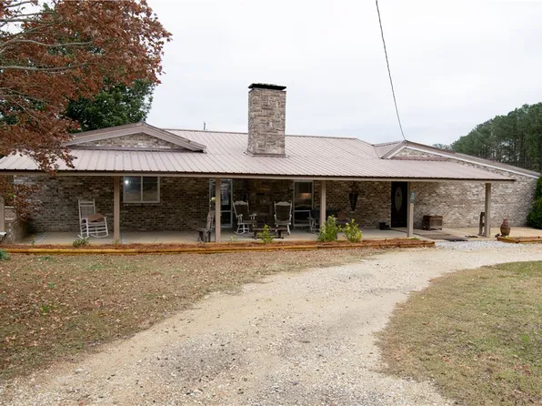 1555 Pear Tree Rd, Waverly, AL 36879