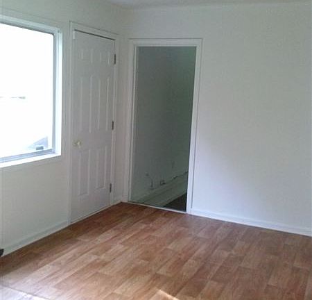 2309 Windsor Picture4