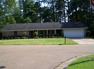 104 Hickory Hill Pl, Brandon, MS 39042
