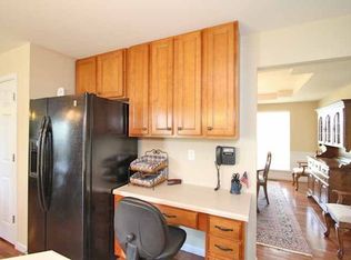 2279 Birmingham Dr, Shiloh, IL 62221