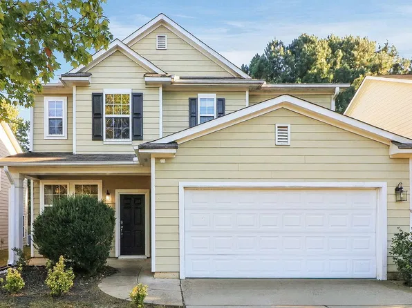 176 Parkmont Way, Dallas, GA 30132