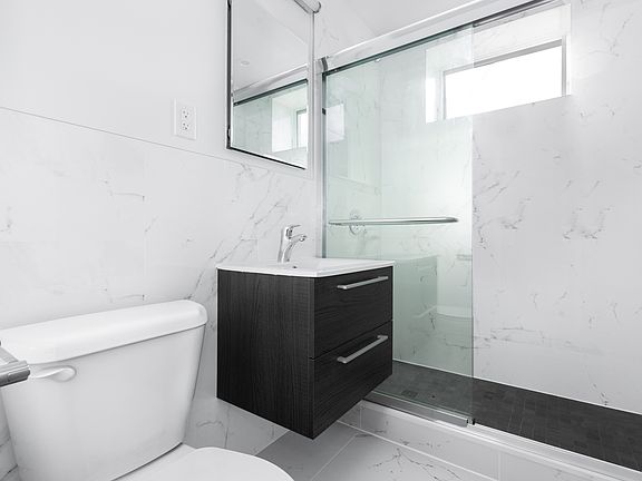 5th image of 20-25 Seagirt Blvd #2E
