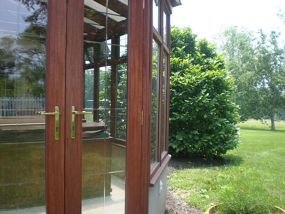 sunroom doors (up close)