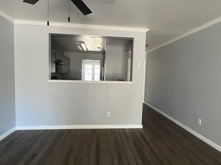 2400 Eilers Ln #1401 — Photo 7