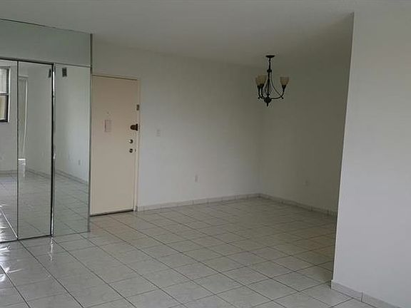 2nd image of 9440 W Flagler St APT 305