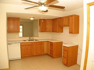 707 Savannah Ave, Herrin, IL 62948