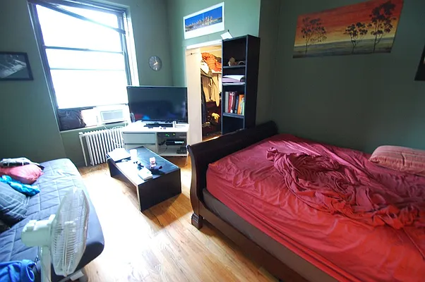 Rented by Bold New York | media 39