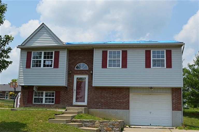 1st image of 130 Waller Dr