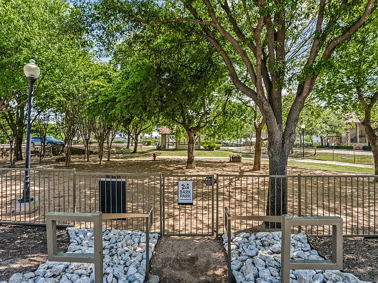 Estates at Team Ranch — Photo 16
