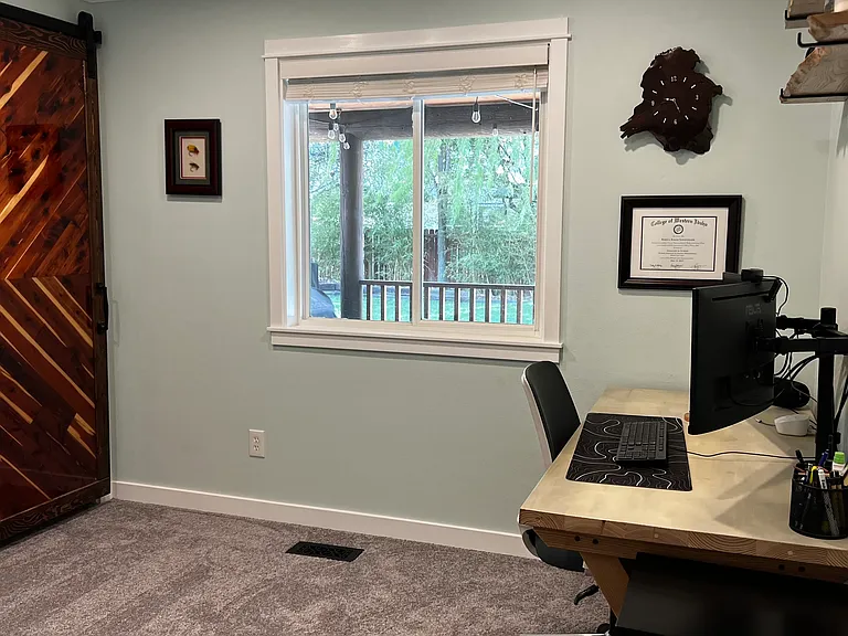 1703 E Lochmeadow Ct — Photo 19