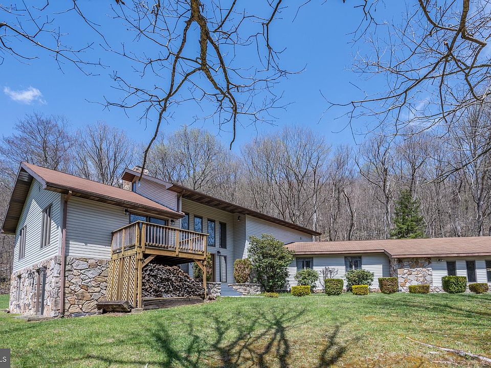 957 Bear Creek Rd, Friendsville, MD 21531 | Zillow