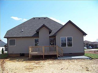 2nd image of 100 Meadow Wood Park