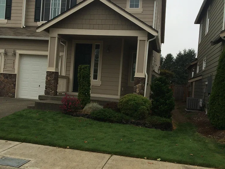 5431 Boardwalk St SE — Photo 42