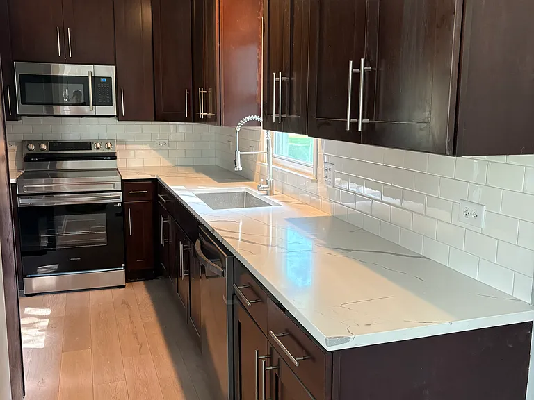 23702 W Main St — Photo 2