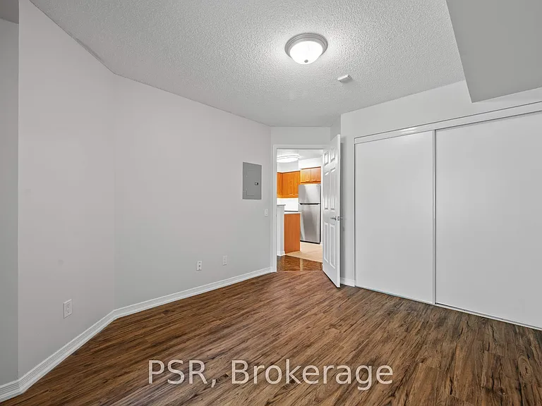 515 Rosewell Ave #104 — Photo 12