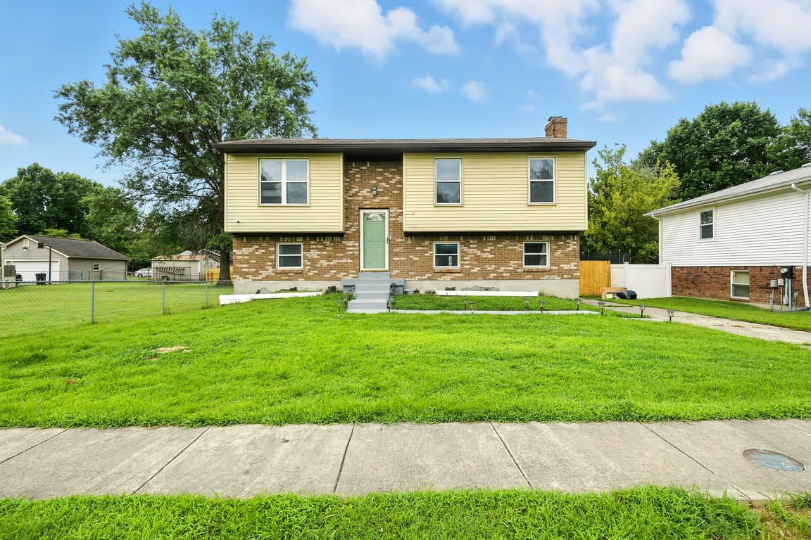 9408Balance_LouisvilleRealEstateMedia_001