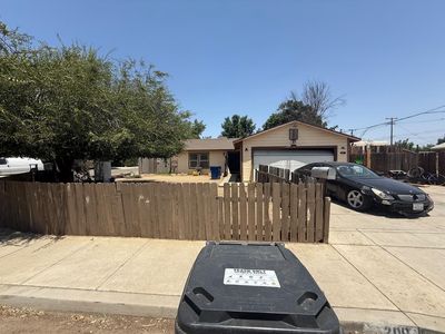 200 E Warren Ave, Bakersfield, CA, 93308
