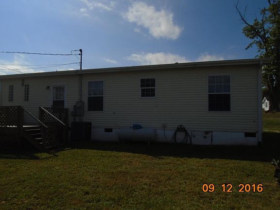 2nd image of 928 Highway 421