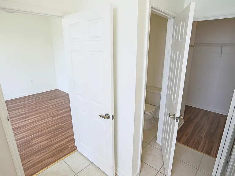 1603 Prestwick Pl — Photo 28