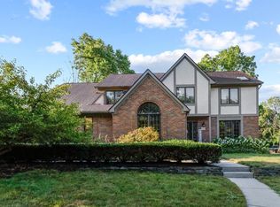 2661 Wickliffe Rd, Columbus, OH 43221