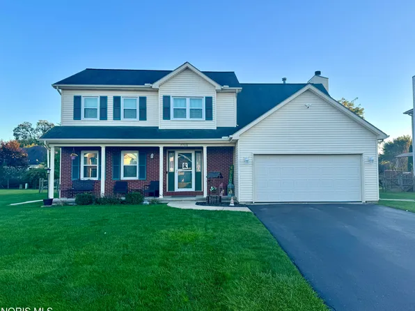 7713 Ginger Gold Dr, Holland, OH 43528